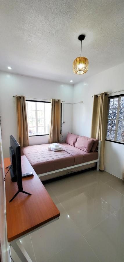 Country Home In Silang Tagaytay Exterior foto